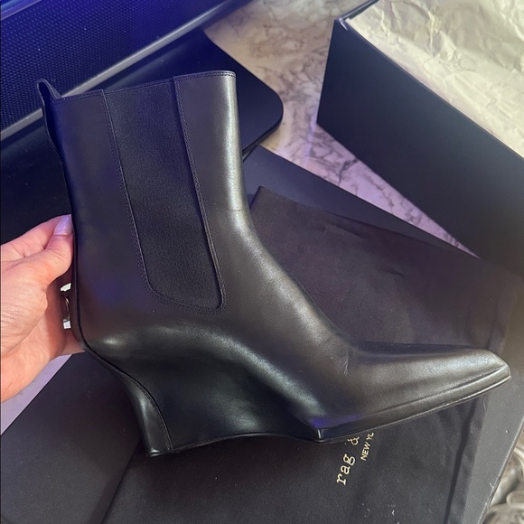NIB Rag & Bone Eclipse Black Chelsea Boots - Picture 6 of 6